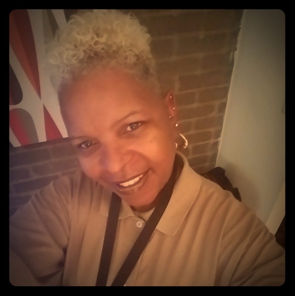 Meet your Posher, Traci